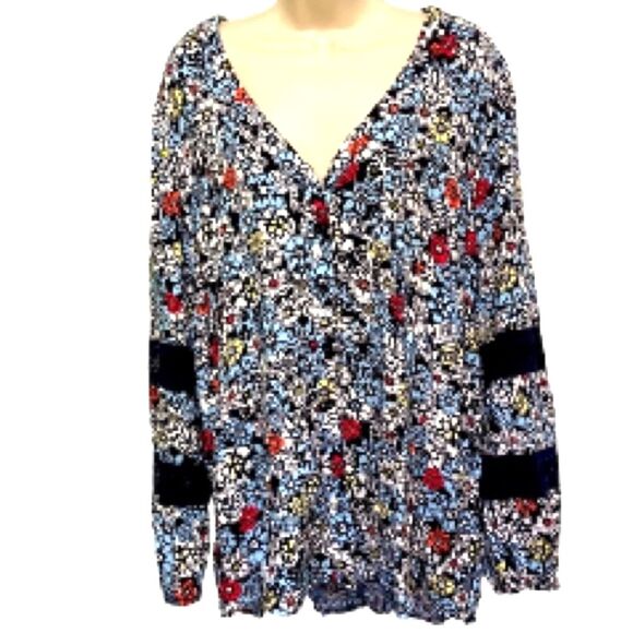 Lane Bryant Tops - LANE BRYANT Button Front Lace Trimmed Blouse Top  NWOT! Womens Plus Size 14 16